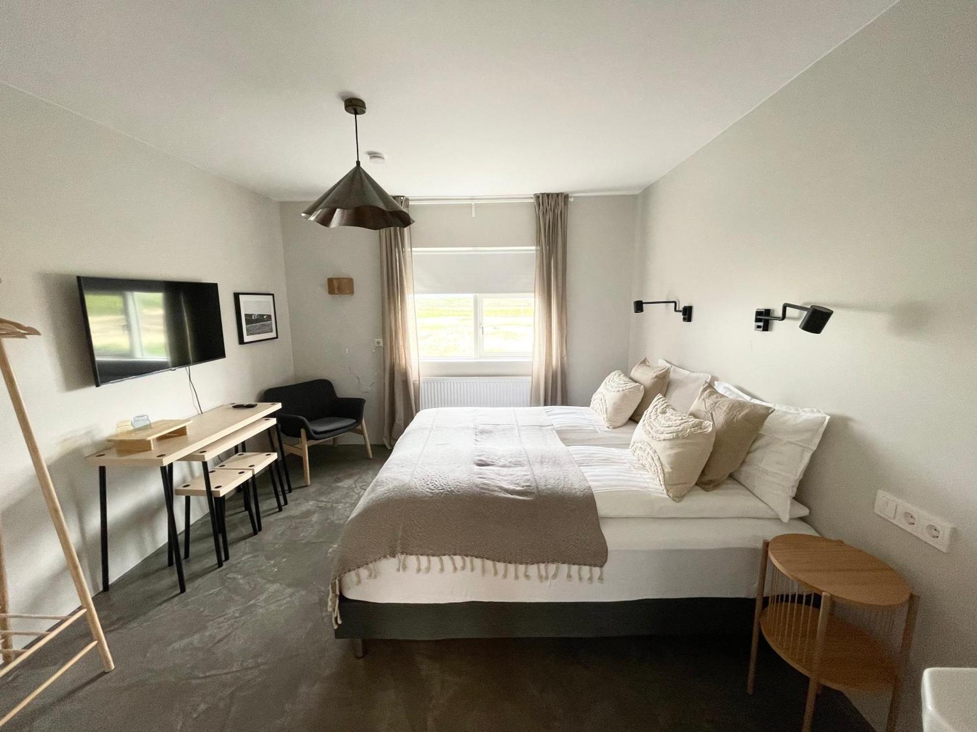 Lindarholl Guesthouse Stori-Bakki Zewnętrze zdjęcie