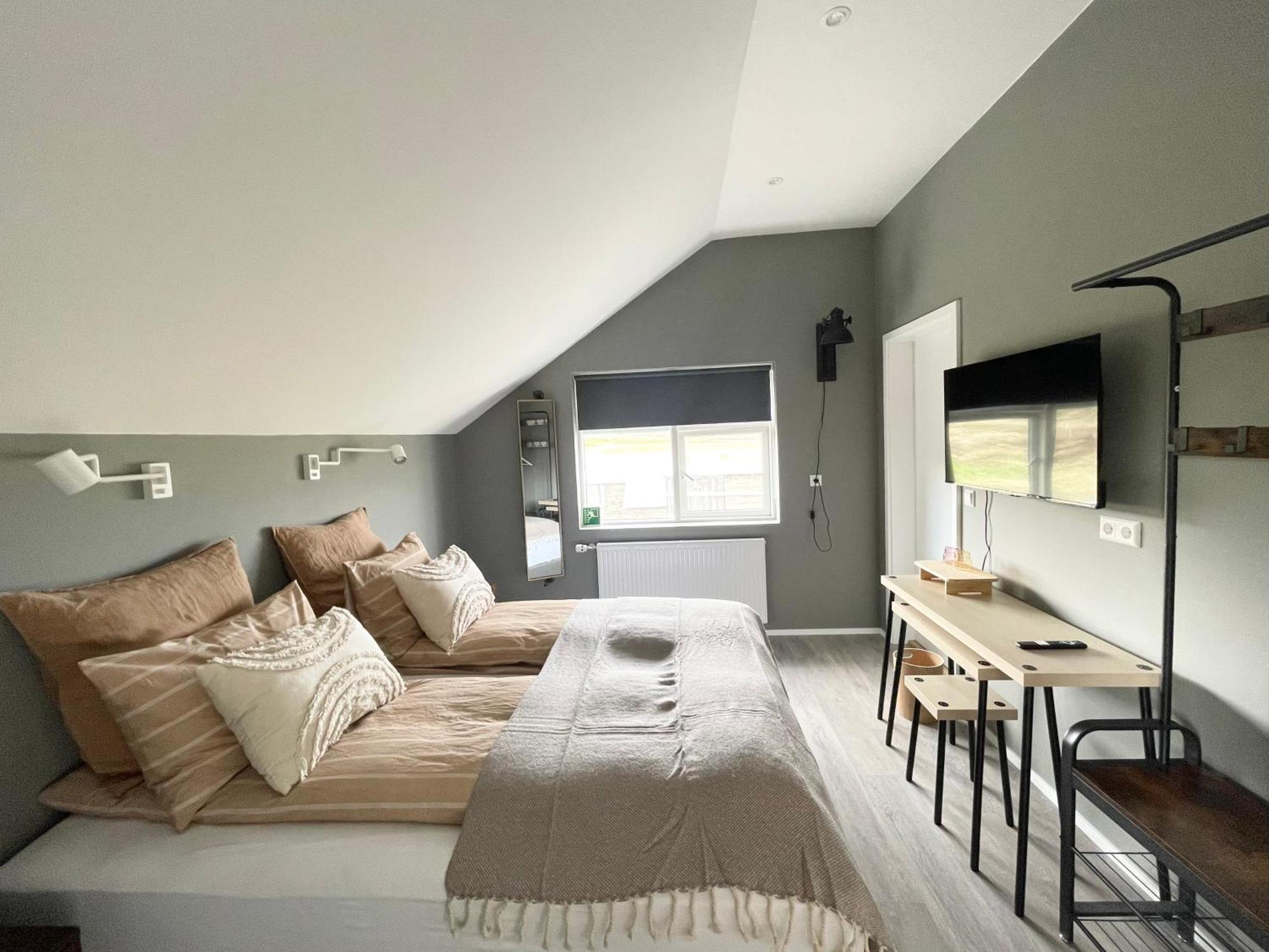 Lindarholl Guesthouse Stori-Bakki Zewnętrze zdjęcie